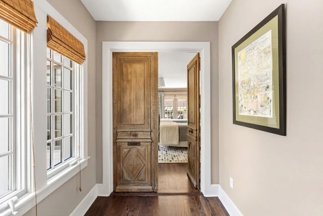 2103 South Boulevard, Houston, TX 77098