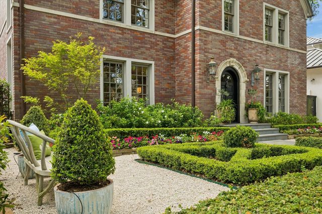 2103 South Boulevard, Houston, TX 77098