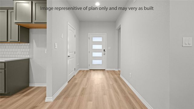 1426 Irigoyen St, Corpus Christi, TX 78415