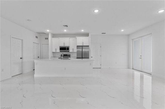 4309 8th ST SW, Lehigh Acres, FL 33976