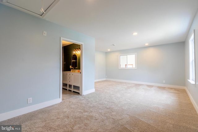 354 W SIGNAL HILL RD, King Of Prussia, PA 19406