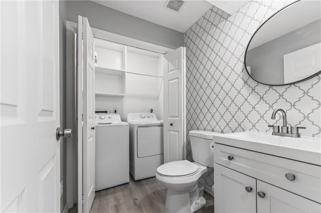 12545 Broadmoor Street, Overland Park, KS 66209