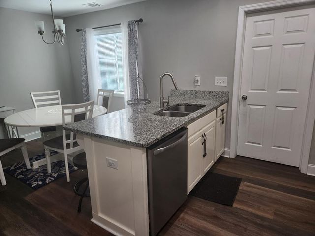 1674 E Forestside Drive, Columbus, GA 31907