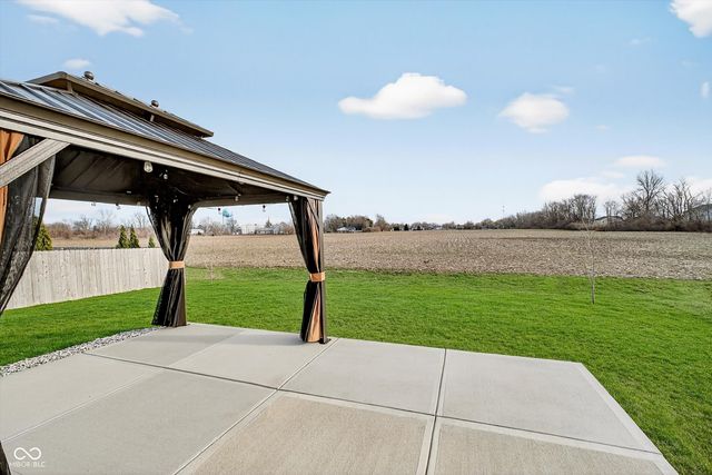 1645 Fairmount Drive, Greenfield, IN 46140