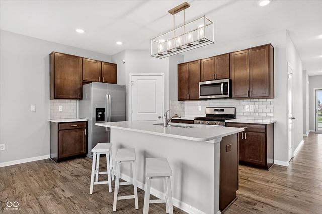 1645 Fairmount Drive, Greenfield, IN 46140