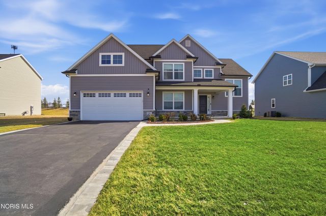 136 Barton Creek Drive, Perrysburg, OH 43551