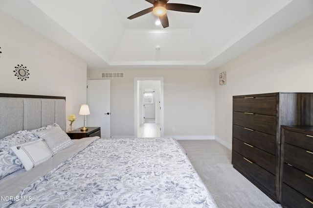 136 Barton Creek Drive, Perrysburg, OH 43551