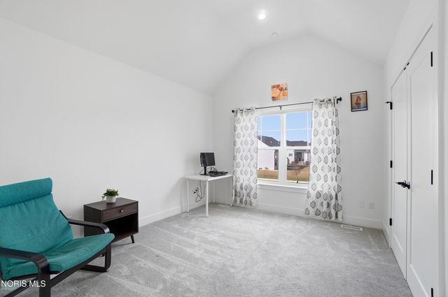 136 Barton Creek Drive, Perrysburg, OH 43551