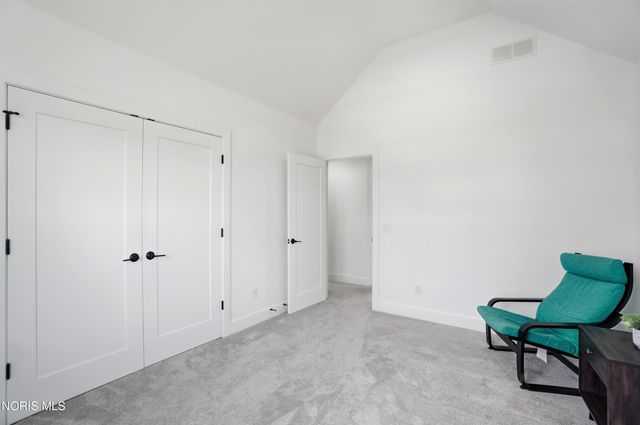 136 Barton Creek Drive, Perrysburg, OH 43551