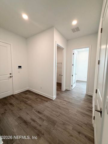 12133 ENDEAVOR Drive, Jacksonville, FL 32256
