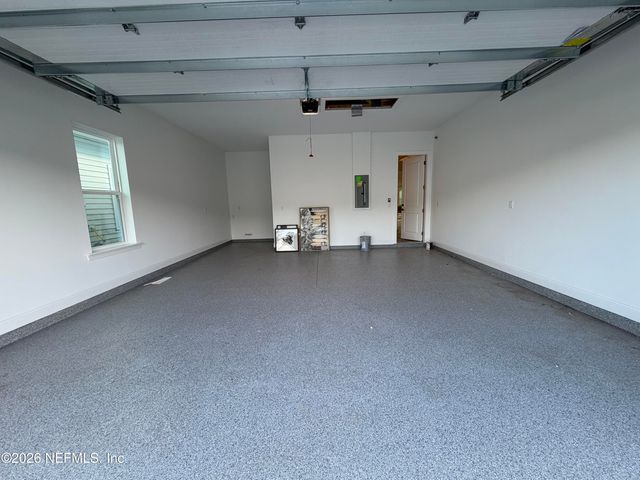12133 ENDEAVOR Drive, Jacksonville, FL 32256
