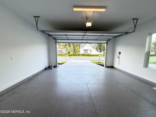 12133 ENDEAVOR Drive, Jacksonville, FL 32256