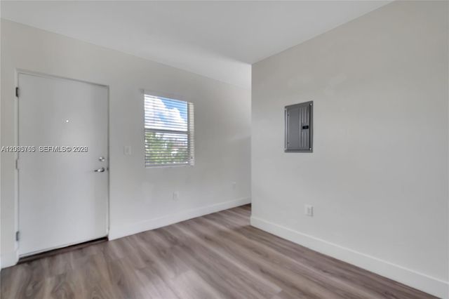 1710 NW 1st Ct 13, Miami, FL 33136