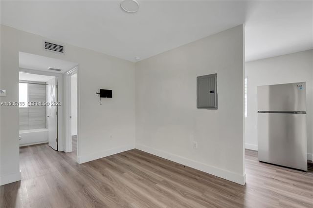 1710 NW 1st Ct 13, Miami, FL 33136