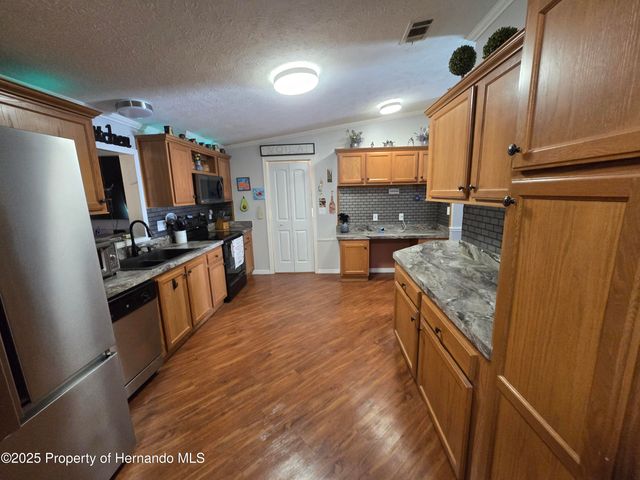 9223 Basil Street, Brooksville, FL 34613