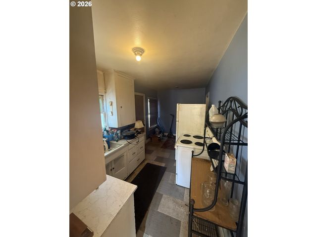 526 Se 48TH Ave, Portland, OR 97215