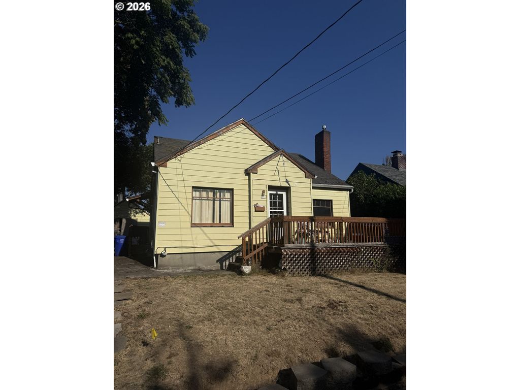 526 Se 48TH Ave, Portland, OR 97215