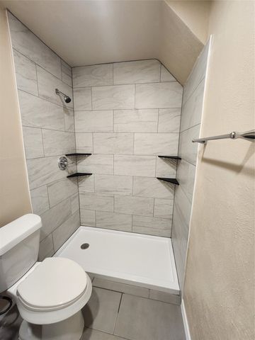 607 Arbor Lane, Lancaster, TX 75134