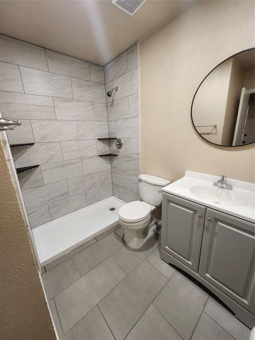 607 Arbor Lane, Lancaster, TX 75134