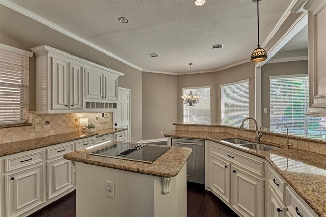 14126 Haynes Drive, Houston, TX 77069