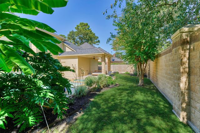 14126 Haynes Drive, Houston, TX 77069
