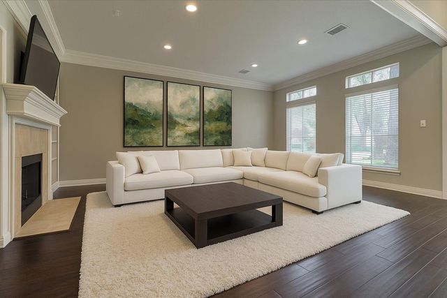 14126 Haynes Drive, Houston, TX 77069