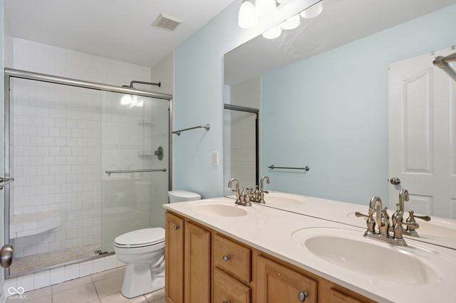 13179 Landwood Drive, Fishers, IN 46037