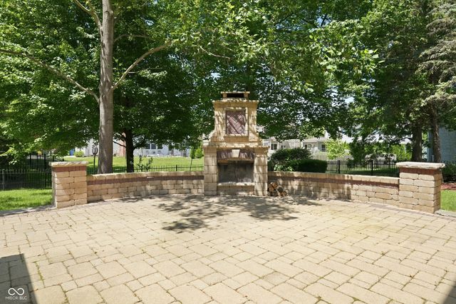13179 Landwood Drive, Fishers, IN 46037