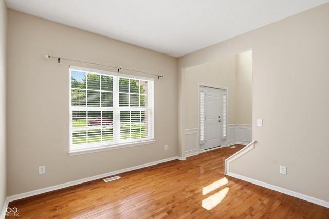 13179 Landwood Drive, Fishers, IN 46037