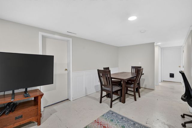 2022 56th Street, Des Moines, IA 50310