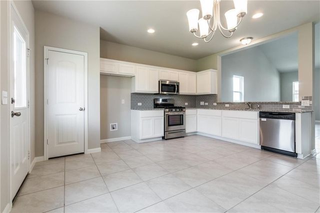 6609 Paseo San Lucas LN, Austin, TX 78744