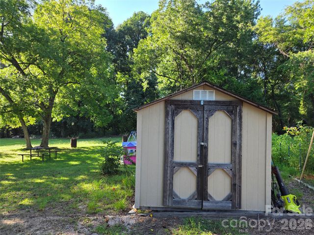 174 Cannon Avenue NW, Concord, NC 28025
