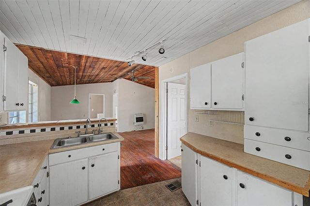 232 CUTRONE ROAD, Winter Haven, FL 33880