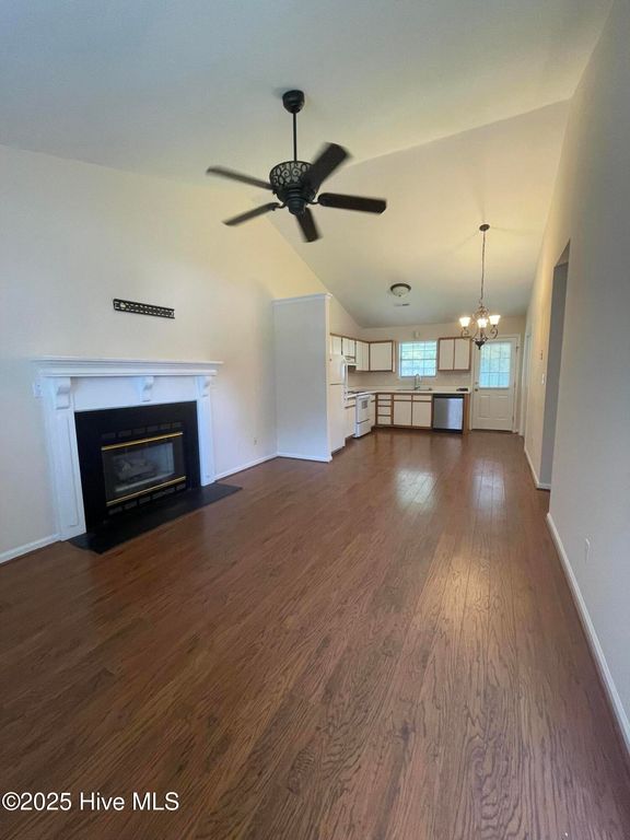 2007 Summerhaven Drive A, Greenville, NC 27858
