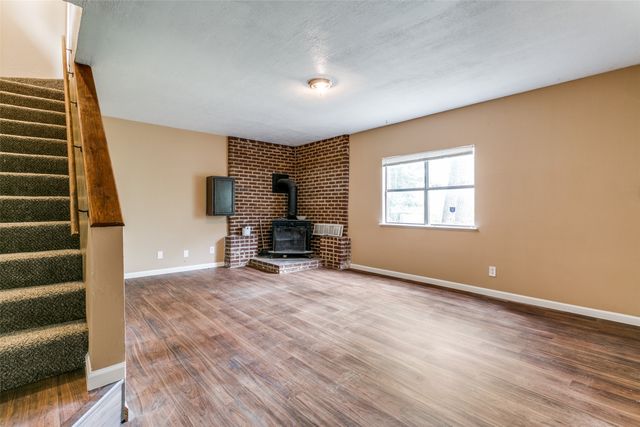 2318 Dennis Street, Irving, TX 75062