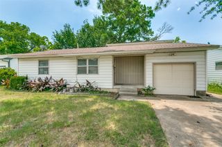 2318 Dennis Street, Irving, TX 75062