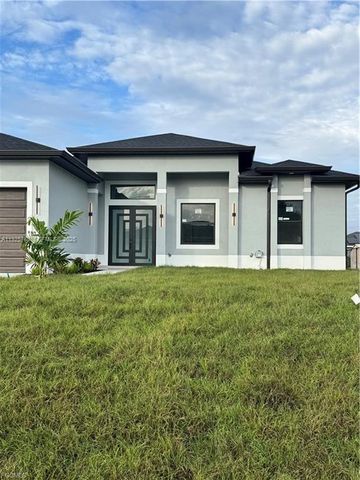 54 Tena Ave S, Lehigh Acres, FL 33976