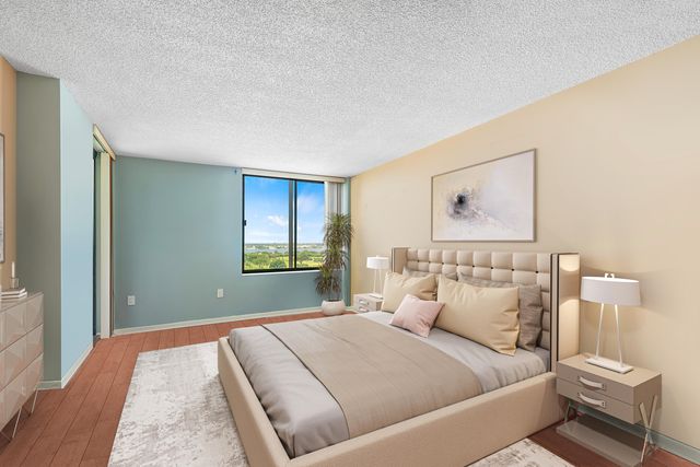 2450 PRESIDENTIAL Way 1606, West Palm Beach, FL 33401