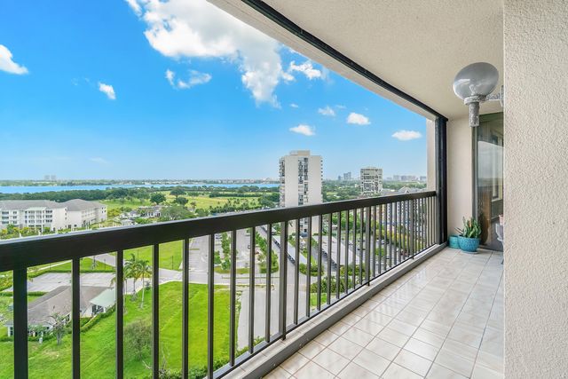 2450 PRESIDENTIAL Way 1606, West Palm Beach, FL 33401