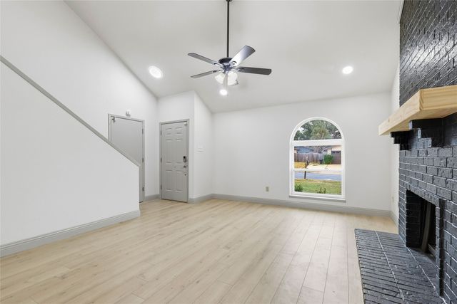 3221 Red Oak Lane, Bedford, TX 76021