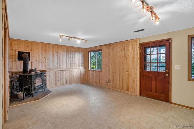 10176 Crest View Drive, Morrison, CO 80465