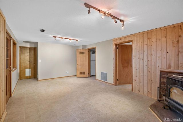 10176 Crest View Drive, Morrison, CO 80465