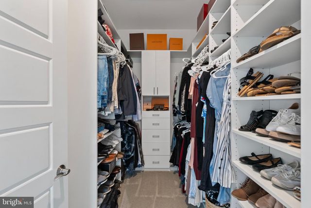 271 HERITAGE DR, Gordonsville, VA 22942