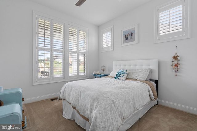 271 HERITAGE DR, Gordonsville, VA 22942