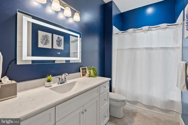 271 HERITAGE DR, Gordonsville, VA 22942