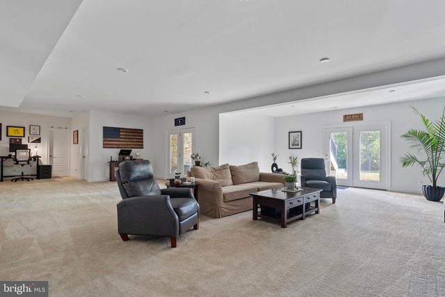 271 HERITAGE DR, Gordonsville, VA 22942