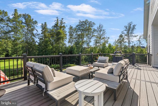 271 HERITAGE DR, Gordonsville, VA 22942