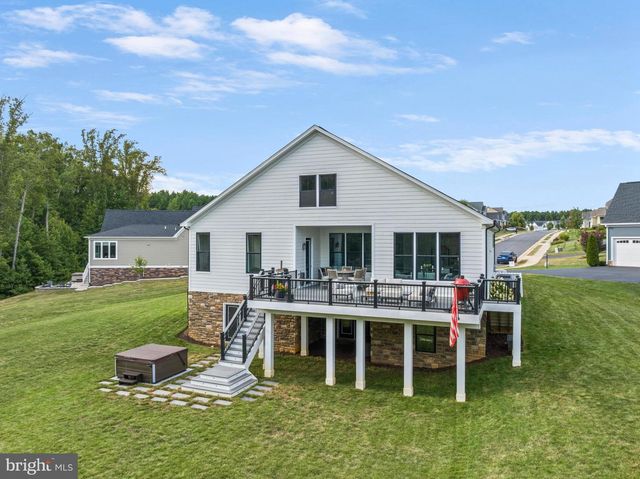 271 HERITAGE DR, Gordonsville, VA 22942