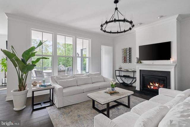 271 HERITAGE DR, Gordonsville, VA 22942