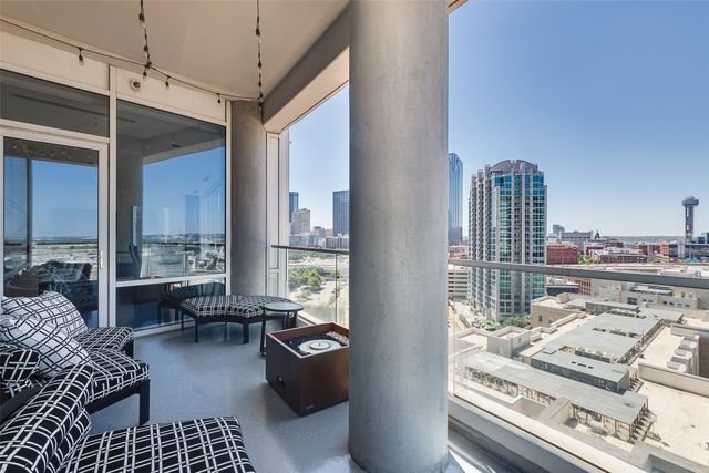 2408 Victory Park Lane 1233, Dallas, TX 75219